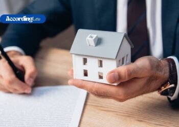 After the Ashes: Insurance vs Public Adjusters for Homeowners