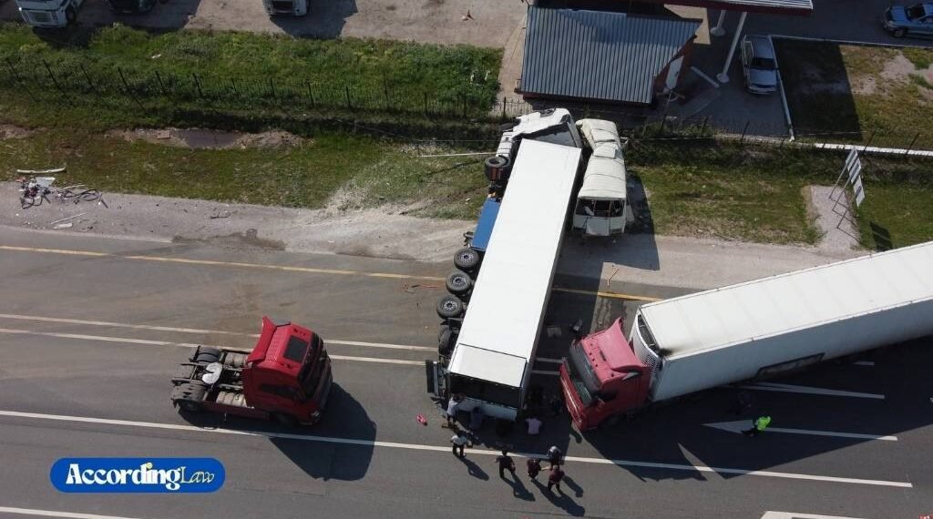 Why Truck Accident Cases Often Involve Multiple Defendants
