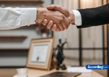 How a St. Simons Island Lawyer Guides Your Property Deal