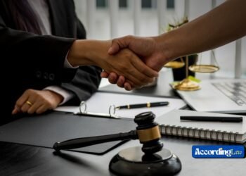 How 18-Wheeler Truck Accident Lawyers Protect Victims