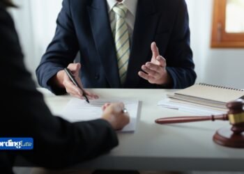 How a Personal Injury Attorney Builds a Strong Compensation Case